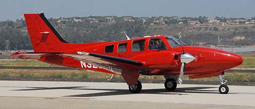 Hawker Beechcraft G58 Baron N32044